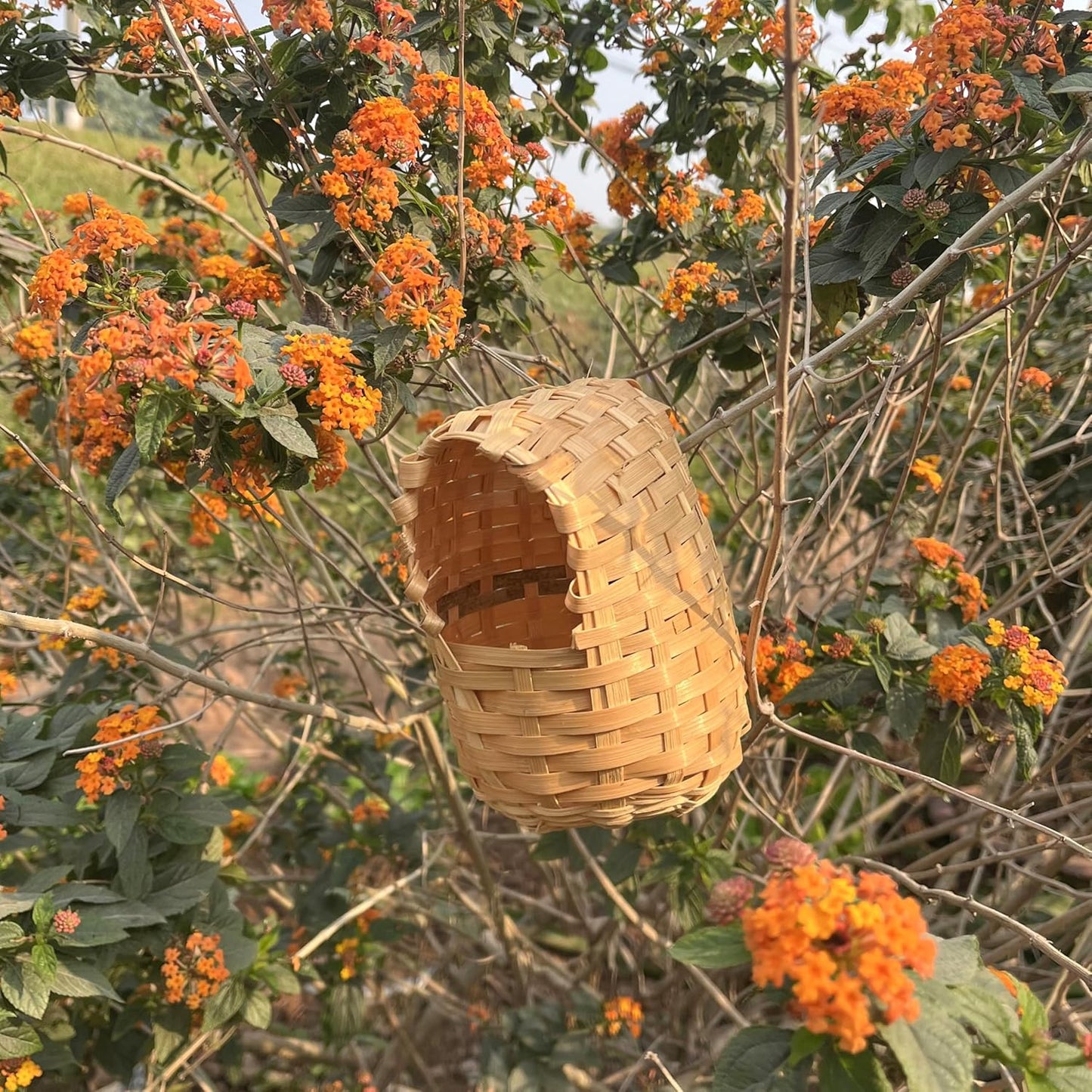Hand-Woven Bird Nest – Natural Eco-Friendly Straw House for Small Birds